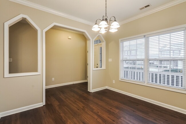 Photo - 4049 Laurel Glen Dr