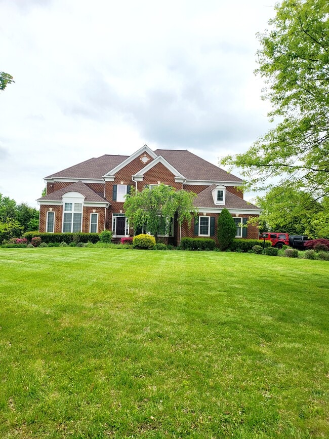 Photo - 25580 Fishers Hill Ct