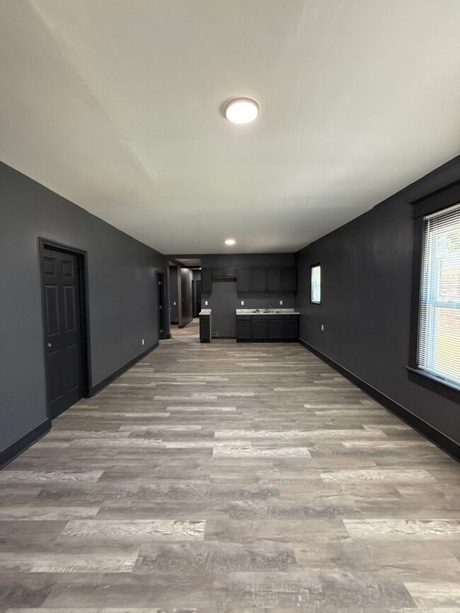 Photo - Fully Renovated Home in Berclair/Highland Heights – Section 8 Welcome!