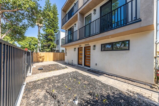 Photo - 5506 Barton Ave Unidad 5506 1/4