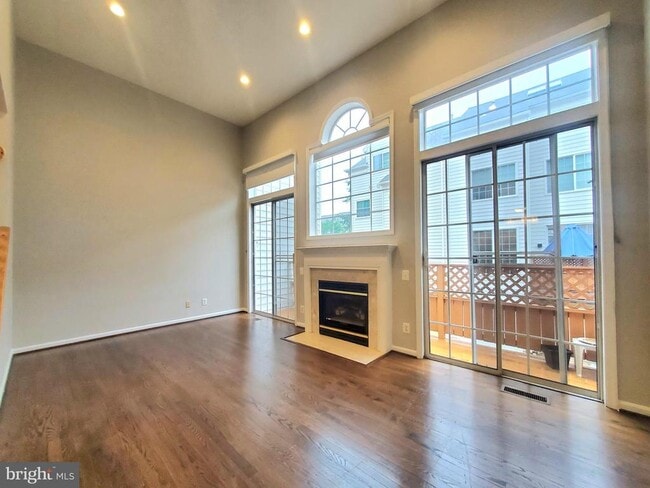 Photo - 6030 Lincolnia Rd