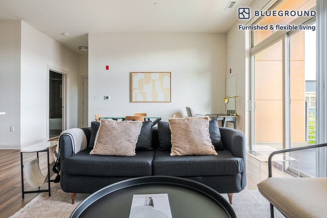 Photo - 36 River St Unidad FL4-ID1234