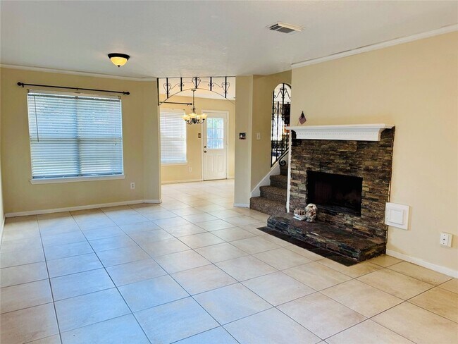 Photo - 14634 Taymouth Dr