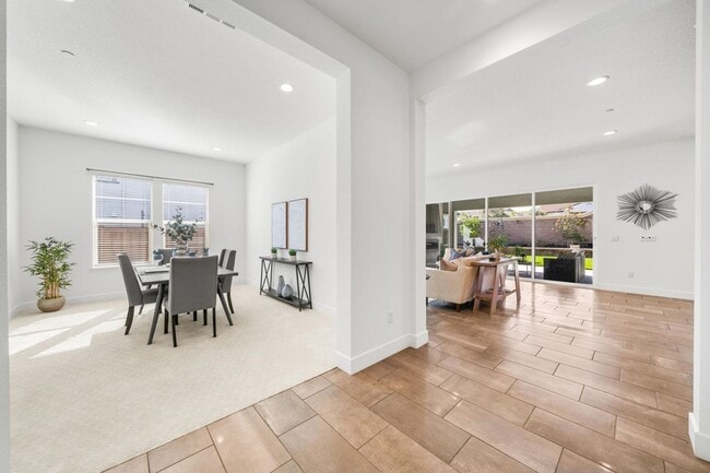 Photo - GORGEOUS 3300 Sqft Single Story 4 Bed 3.5 Bath House in Brentwood