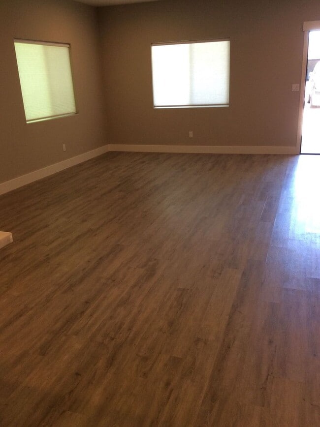 Photo - 1617 Palm Ave Unit 1617 (Front House)