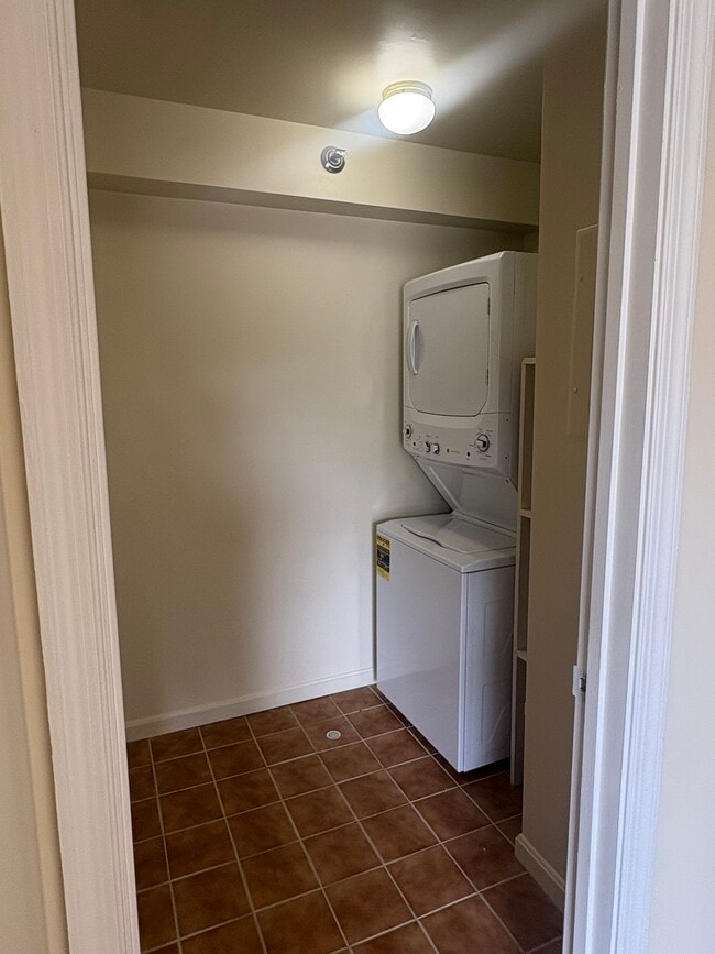 North Winchester Apartments