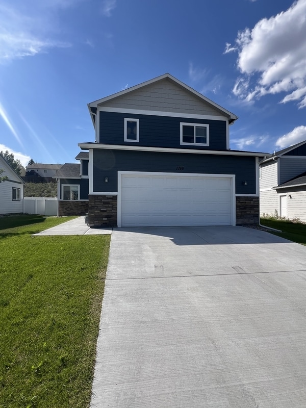 Photo - 1716 Kade Ct House