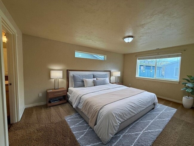 Photo - 2466 Mountain Terrace