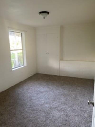 Photo - 352 Stoddard Way