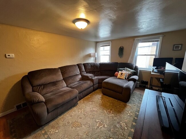 Photo - 23 Enon Wy Unit 2