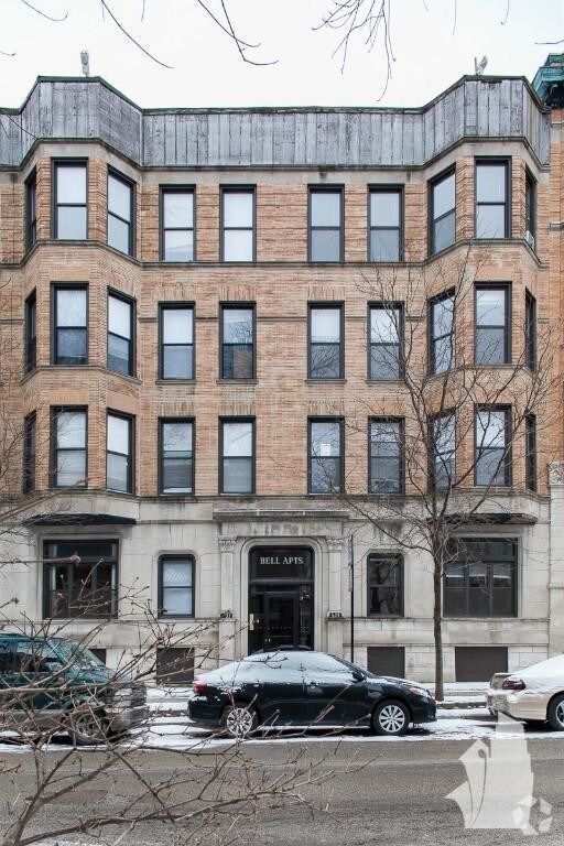 Building Photo - 3 bedroom in Chicago IL 60657 Unit 633-4 Rental