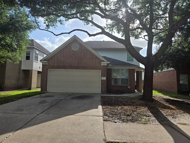 Building Photo - 15427 Fir Woods Ln