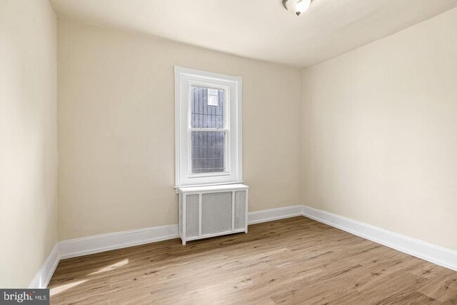 Photo - 1829 S 22nd St Unit 1ST FLOOR