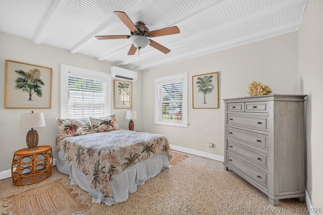 601 NE 14th Pl
