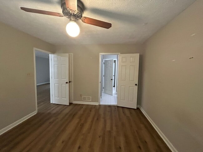 Photo - **Move in with NO SECURITY DEPOSIT**505 Wi...