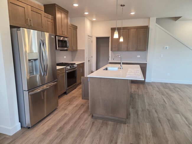 Photo - Brand New 3 Bedroom 2 1/2 bath Townhouse