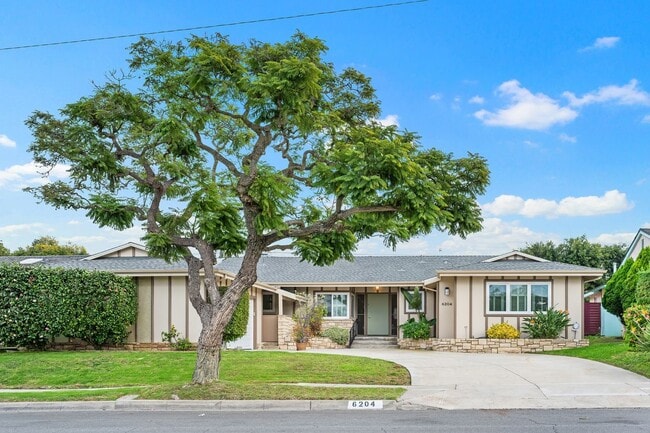 Photo - 6204 S Corning Ave