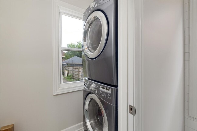 Photo - 1456 Virginia Park St