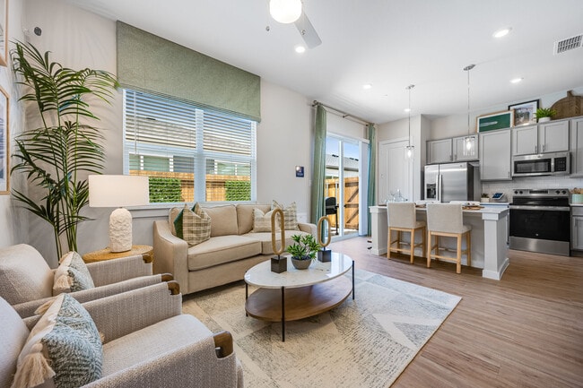 Yardly Stoneridge apartments — community photo