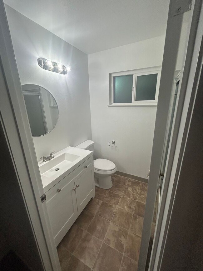 Photo - 4900 Summerwood Cir Unit 4900