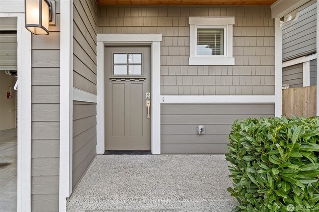 Photo - 1214 170th St SW