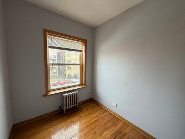 Photo - 6956 N Ashland Ave Unidad 302