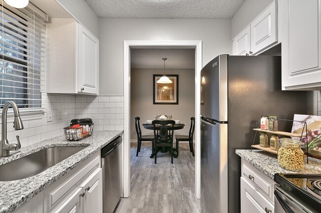 Granby Oaks Apartments