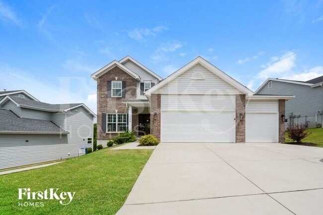 Photo - 726 Winding Bluffs Dr