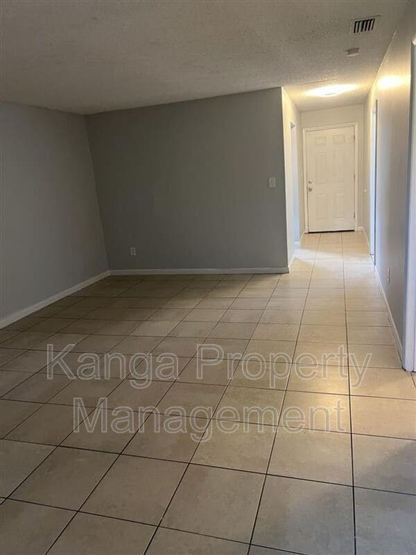 Photo - 3206 Louisiana Ave Unidad 7