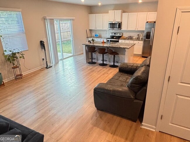 Photo - 110 Summit Pointe Ln