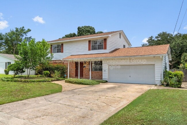 Photo - 208 Wright Pkwy NW
