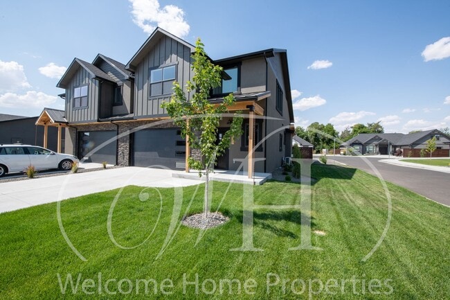 Photo - Garrison Duplex Unidad 2303 Garrison