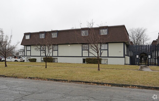 Photo - 49 on Polk Apartments