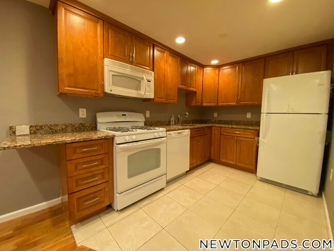 Photo - 1212 VFW Parkway Apartamento Unidad 17
