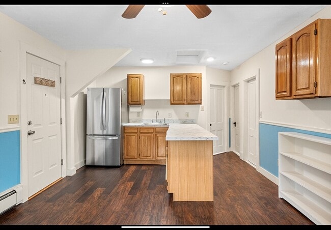 Photo - 25 Coleman St Unit 2