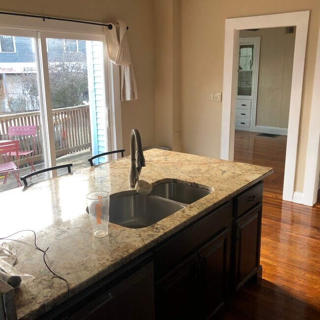 Photo - 44 N Payne St Unit 44 NP