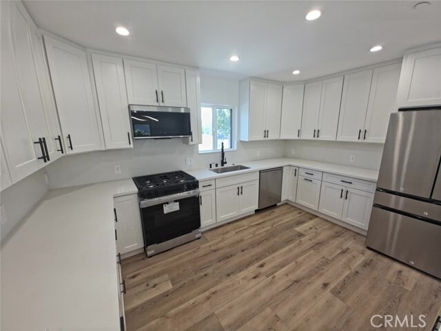 Photo - 7333 Vanalden Ave
