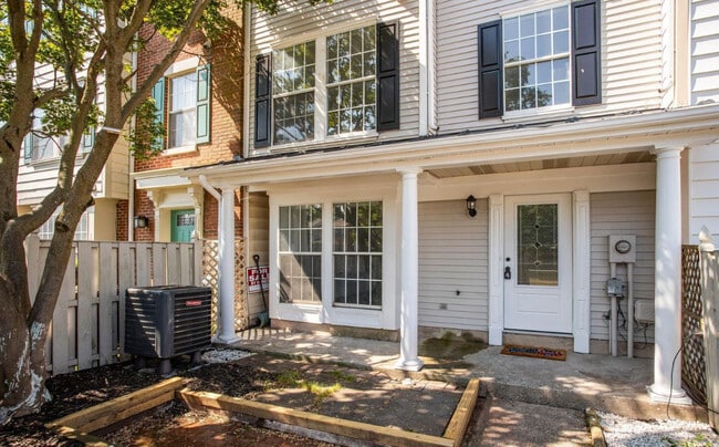 Photo - 508 Boysenberry Ln