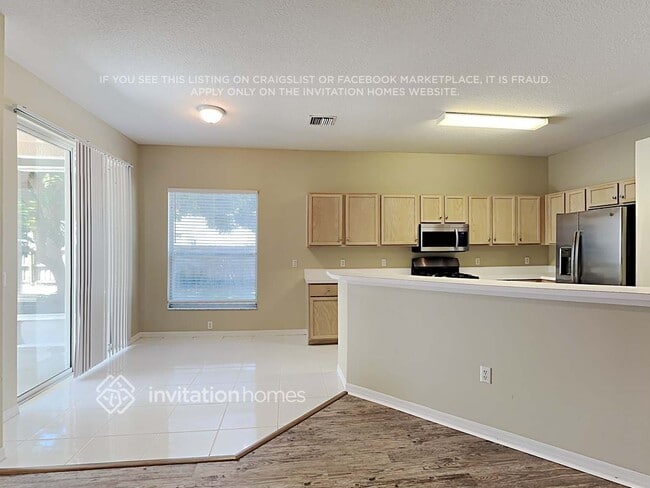 4835 Erin Ln