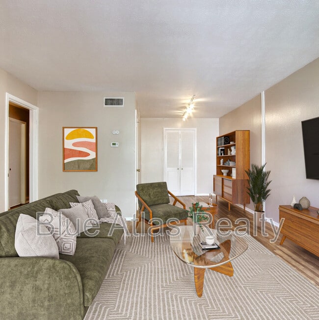 Building Photo - 3903 Hawthorne Ave Rental