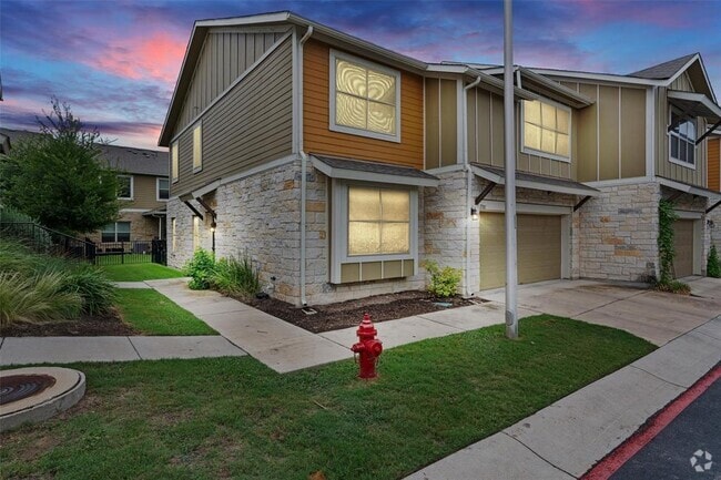 Building Photo - 516 E Slaughter Ln Unit 1701 Rental