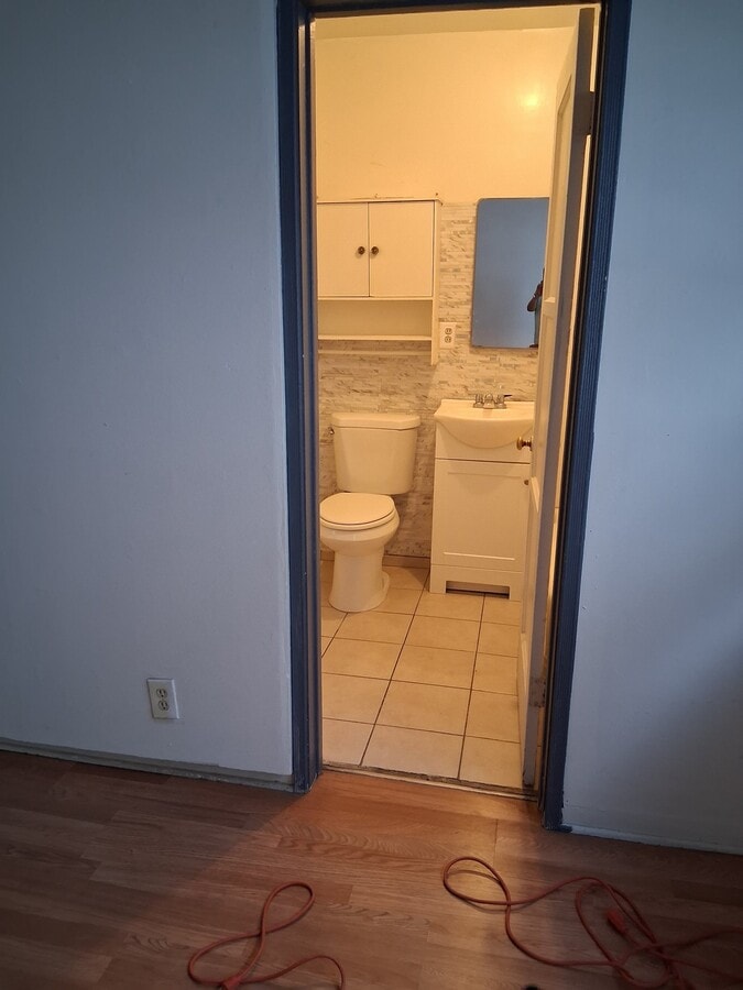 Photo - 620 E Acacia Ave