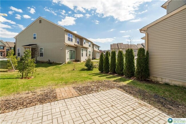 Photo - 5136 Dogwood Trail