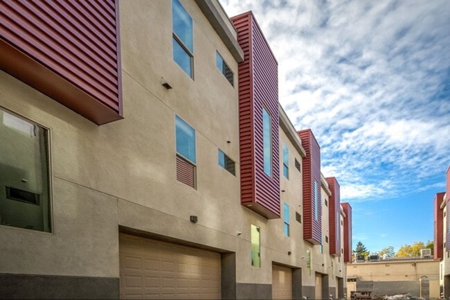 Photo - 0632 - The Boardwalk Townhomes