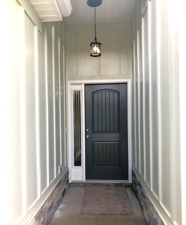 Photo - 7172 Paisley Cir