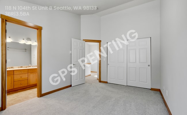 Photo - 118 N 104th St
