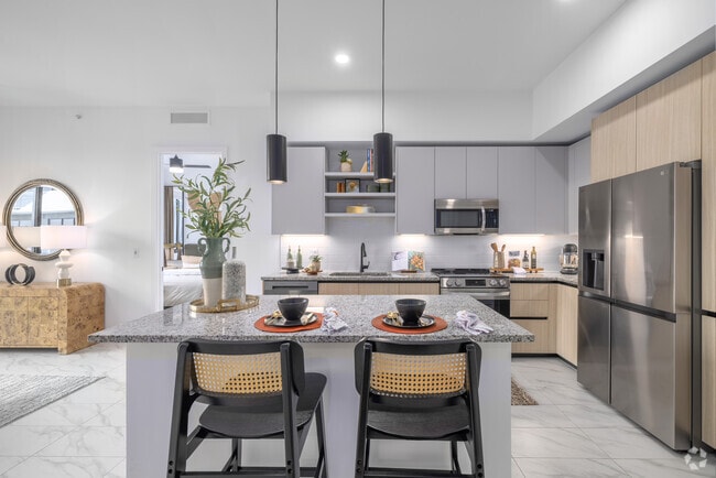 2BR, 2BA - 1087SF - Kitchen - Aura North Miami Beach