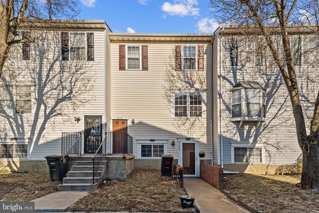 Photo - 1654 Brooksquare Dr Townhome