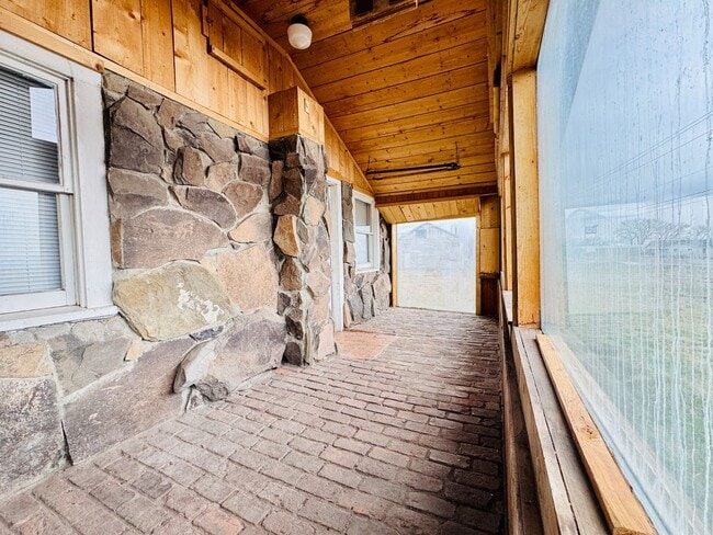 Photo - 3401 Cove Ave