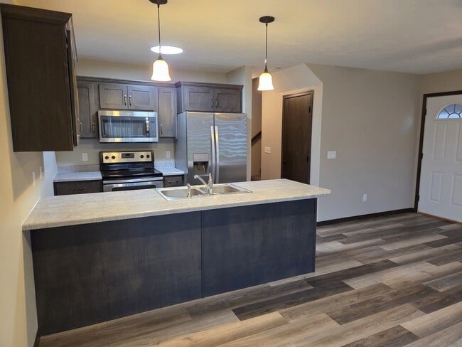 Photo - 9509 W Gert St